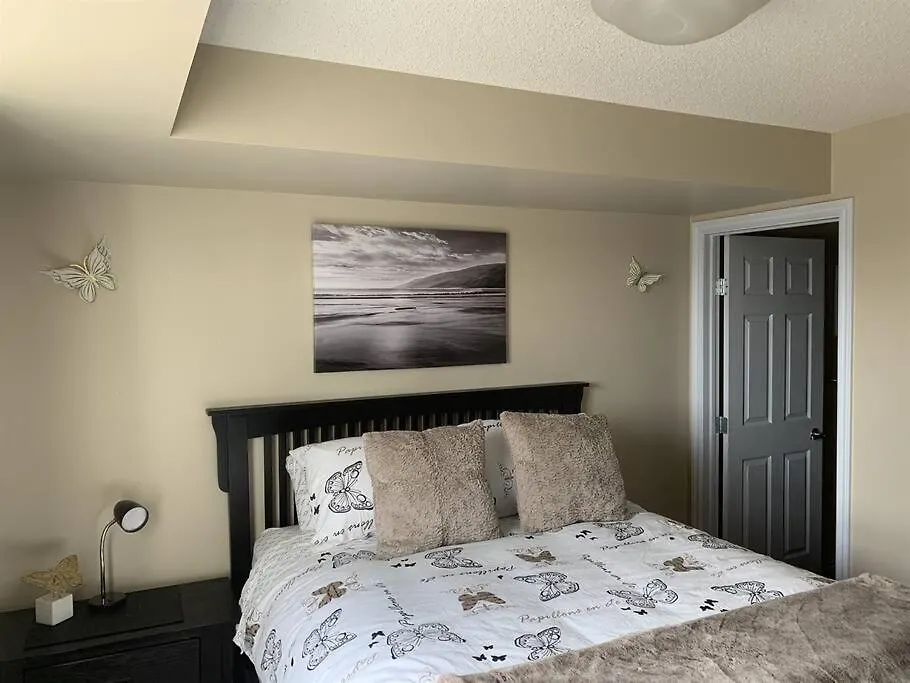 Apartment Chris'S Cozy Condo Times Square Rogers Place Edmonton