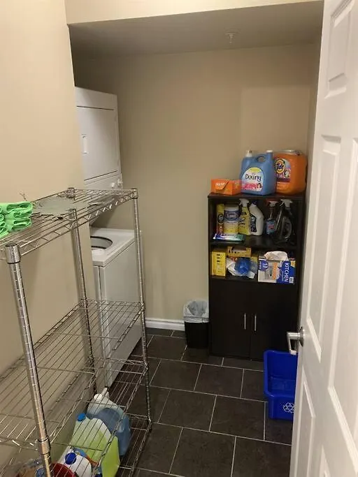 Appartamento Chris'S Cozy Condo Times Square Rogers Place Edmonton
